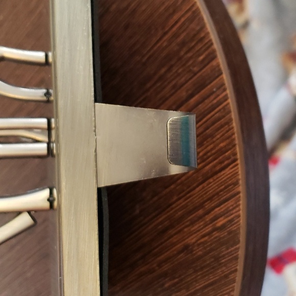 Toiyason Reindeer Christmas Stocking Holder in Antiqued Bronze - Picture 3 of 6